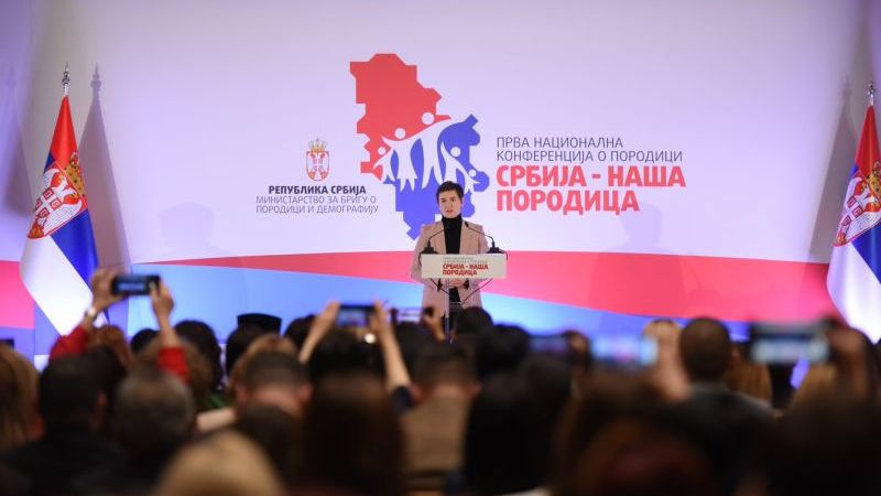 Država će nastaviti da podstiče rađanje dece